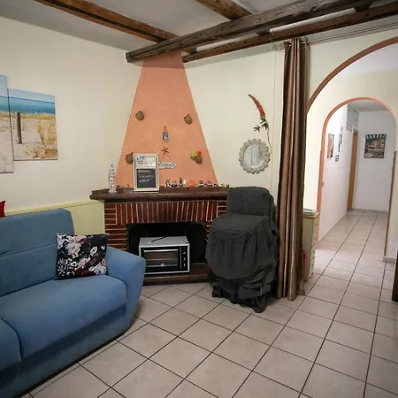 Simona Giardino & Mare Casa de Férias