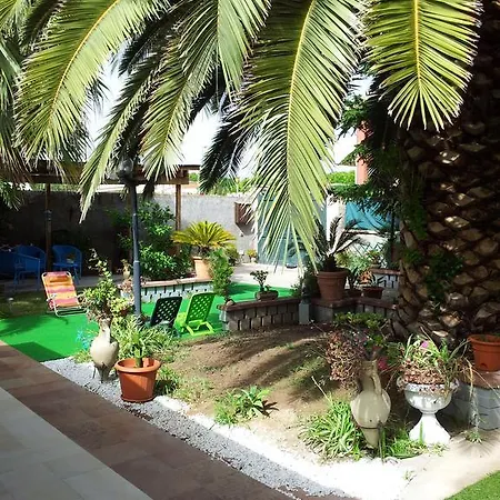 Simona Giardino & Mare Holiday home *