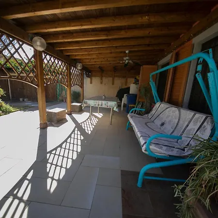 Simona Giardino & Mare Holiday home