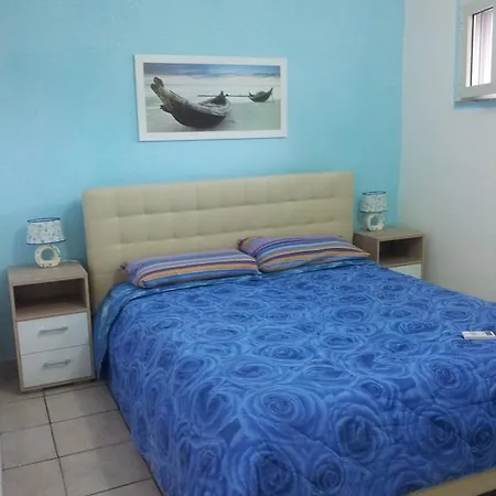 Simona Giardino & Mare Sant'Andrea (Sardinia)